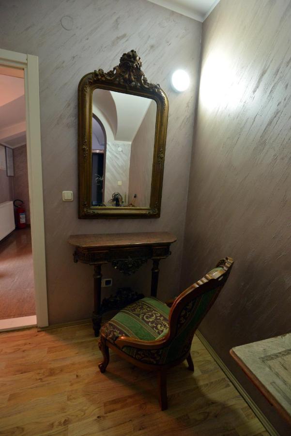 Garni Hotel Kaca Κραγκούγιεβατς Εξωτερικό φωτογραφία